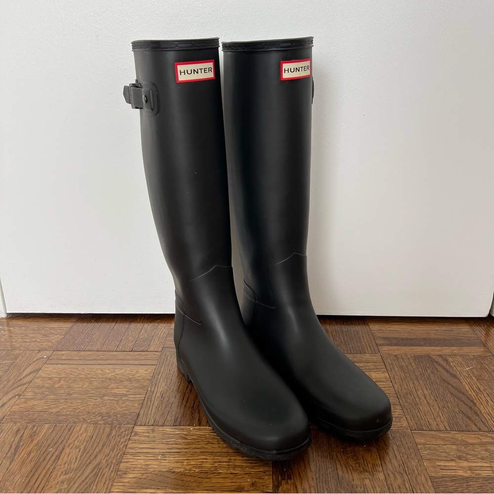 Hunter Original Refined Tall Rain Boots (Matte Black, 7)